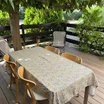 Design Avec Terrasse Motte Daire
